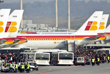Iberia argumenta que el ajuste de personal es necesario para garantizar la rentabilidad de la aerolínea.