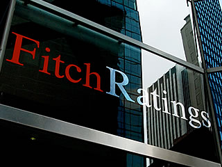 Fitch rebaja rating de bancos importantes fifu