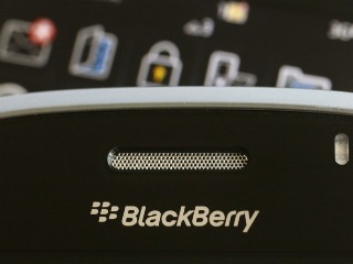 RIM busca terminar con apagón global de BlackBerry