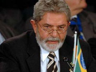Lula firmó concesión para hidroeléctrica fifu