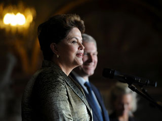 Rousseff participa en su primera cumbre con la UE fifu