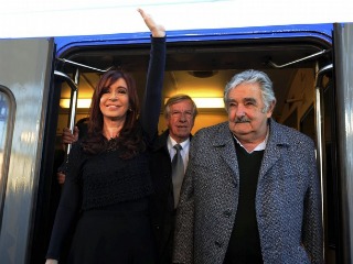 Uruguay y Argentina reinauguran interconexión ferroviaria fifu