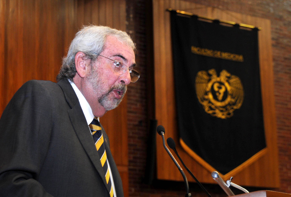 Enrique Luis Graue Wiechers es nuevo rector de la UNAM