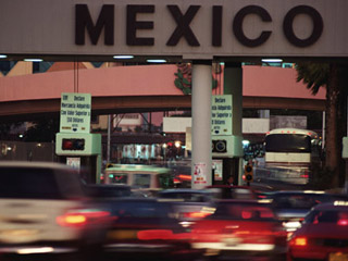 México quitará burocracia fronteriza