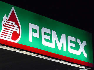 Pemex  coloca bonos por 2,100 mdd fifu