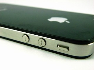 El iPhone 4S podría impulsar a rivales de Apple