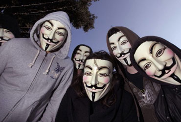 Anonymous hackea sitios oficiales de Reino Unido por Assange fifu