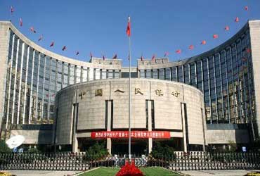 Economía china se ‘desacelera’, pero crece 8,1% en el 1T
