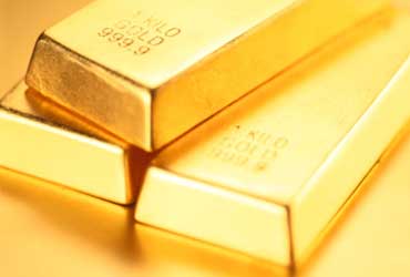 Demanda mundial de oro cae 5% por altos precios fifu
