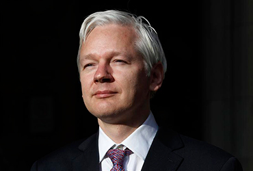 Ecuador concede asilo político a fundador de WikiLeaks fifu