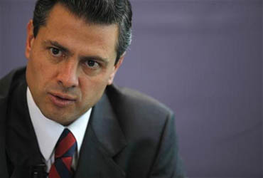 Peña Nieto apoyaría iniciativa de Calderón sobre la IED fifu