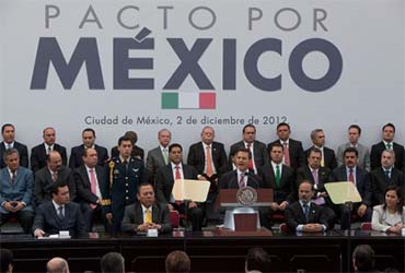 ¿Le ‘duele’ a la izquierda el Pacto por México? fifu