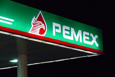 Producción de petroquímicos de Pemex baja 18,8% en abril