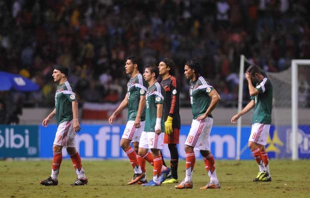 Salva EU a México; buscará en repechaje pase a Mundial