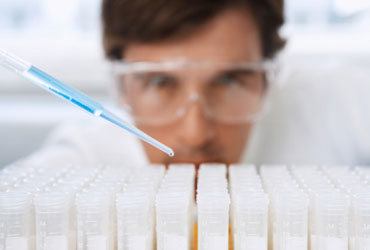 Biotecnología y genética, el futuro en la inversión farmacéutica fifu