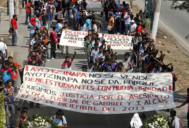 Marcha en Acapulco aumenta número de contingentes fifu