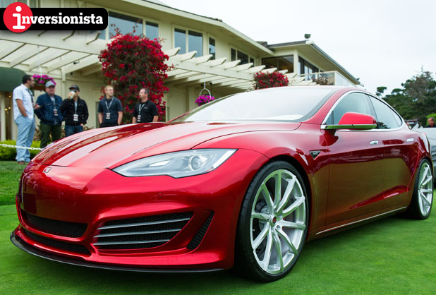 Tesla Motors acelera y rebasa a competidor Toyota fifu