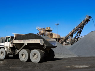 Ola de fusiones en el sector minero