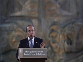 Economía mexicana es estable: Calderón fifu