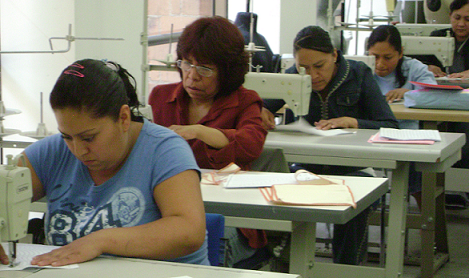 Estudiantes de la Ibero trabajan con y para la comunidad fifu