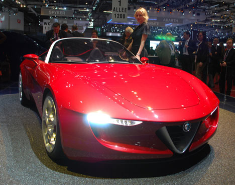 Alfa Romeo 2uettottanta, todo el glamour italiano fifu