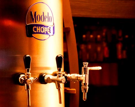 Cerveza premium de barril Modelo Chope - Alto Nivel