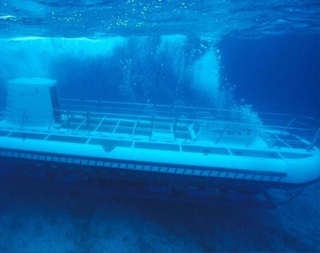 Conoce el Caribe a bordo de un submarino fifu