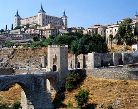 Toledo: ciudad entre agua, túneles y leyendas fifu