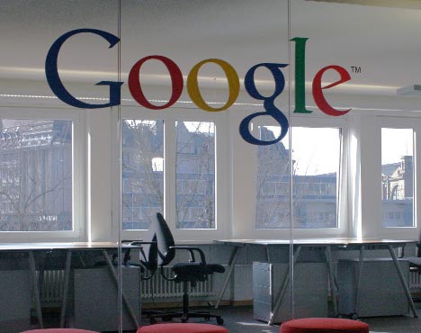 Google enfrenta millonaria demanda fifu