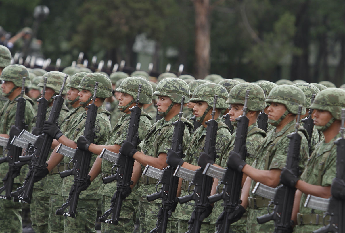 Esta ley definirá el futuro del Ejército en la guerra contra el narco