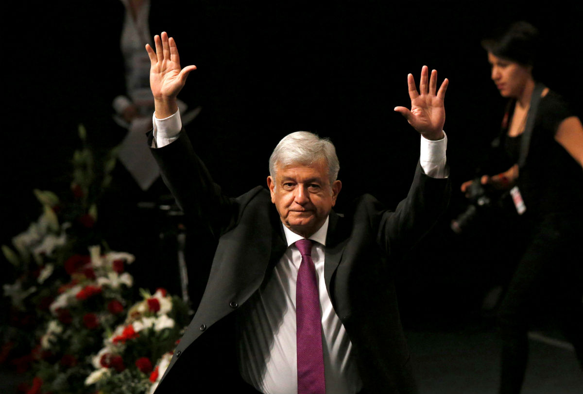 Los 10 puntos con los que López Obrador promete transformar a México
