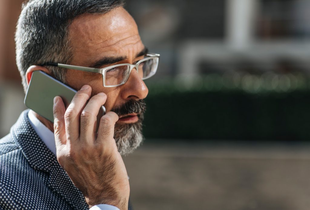 smartphone celular-emisores-radiacion