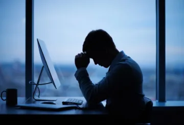 Por favor, lleva tus problemas personales al trabajo