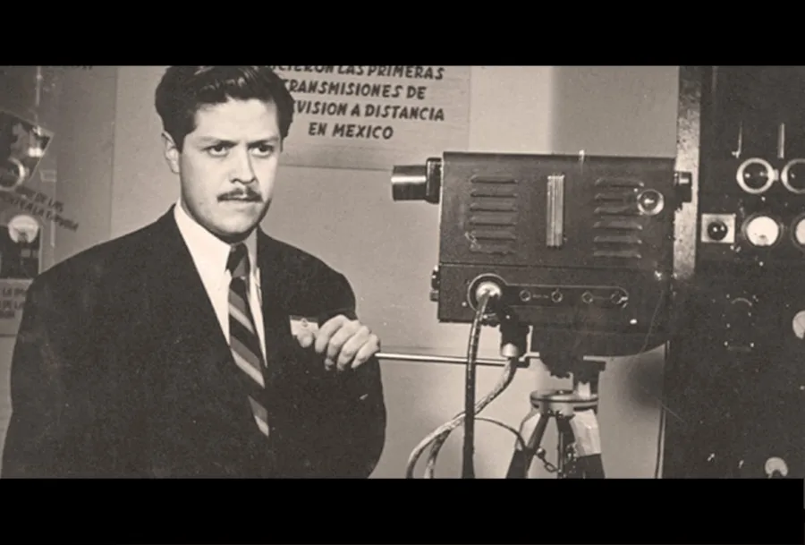 10 fotos que retratan la lucha de mexicanos que hoy son exitosos 10 fotos que retratan la lucha de mexicanos que hoy son exitosos