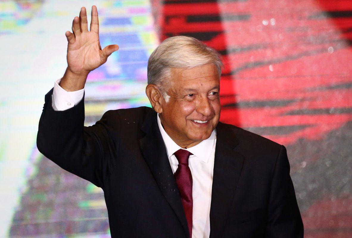 AMLO será presidente de México: gana la elección con 53%