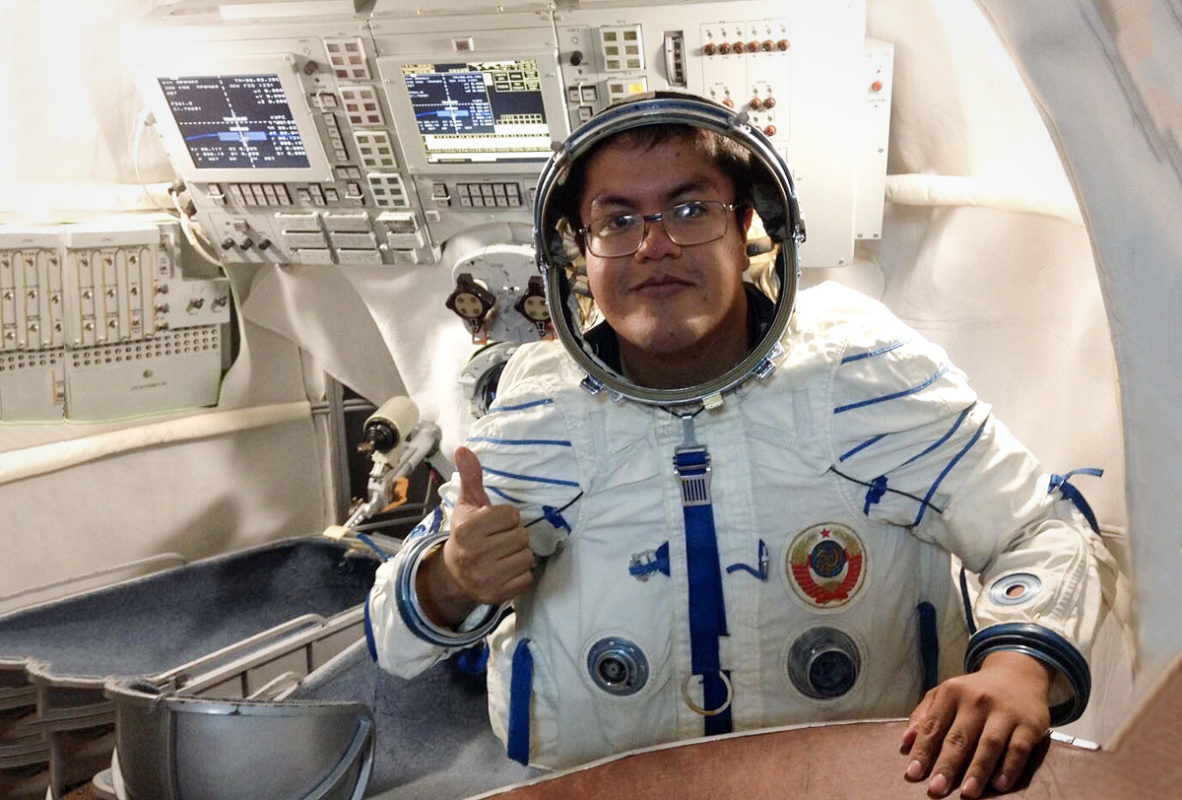 Mexicano colabora con Agencia Espacial Rusa en misión a la Luna
