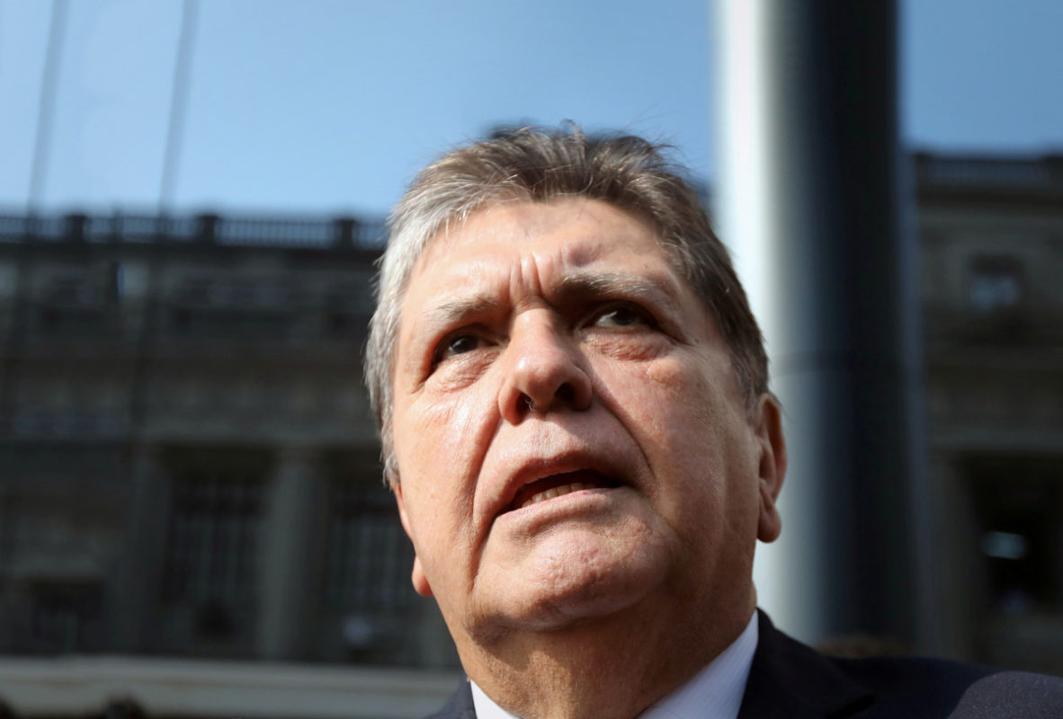 Muere el expresidente de Perú al tratar de evitar detención por Odebrecht