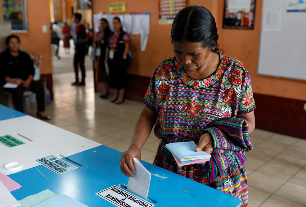 Elecciones de Guatemala caminan hacia la segunda vuelta presidencial