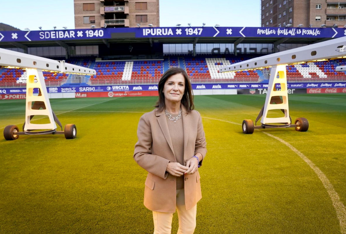 Esta mujer juega en La Liga de Alta Dirección del futbol español