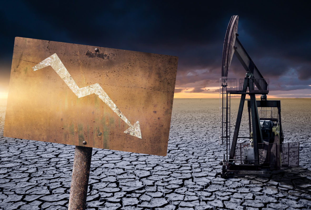 Se desploma demanda de petróleo: el barril se vende a menos de 1 dólar