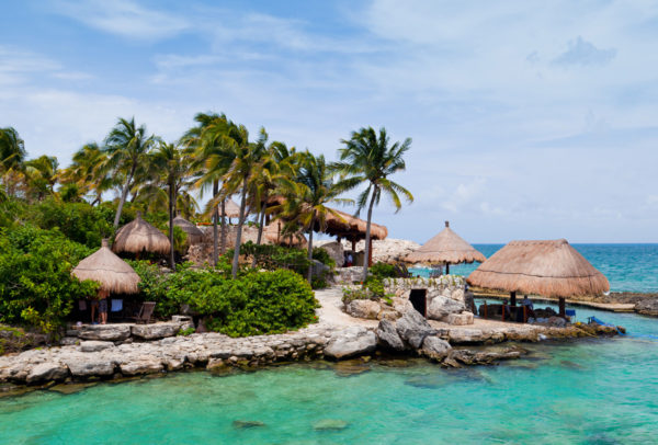 Turismo en Quintana Roo reabrirá al 30% el 8 de junio