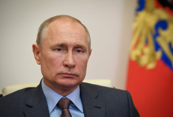 Putin gana referéndum con el que puede extender su mandato hasta 2036