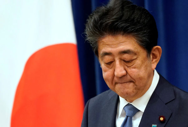Renuncia Shinzo Abe, primer ministro de Japón, por problemas de salud