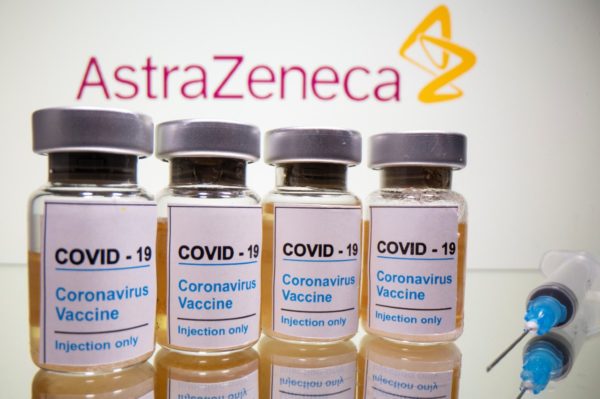 Aprueba Reino Unido uso de emergencia para vacuna de Oxford y AstraZeneca contra COVID-19
