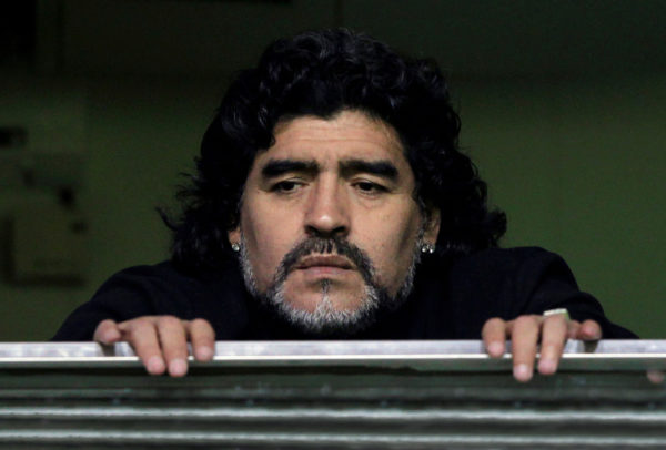 Maradona pidió ser embalsamado para “permanecer eterno en la gente”