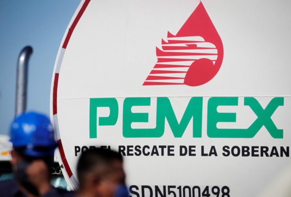 Moody’s hunde más la calificación de Pemex por “creciente riesgo” de deuda