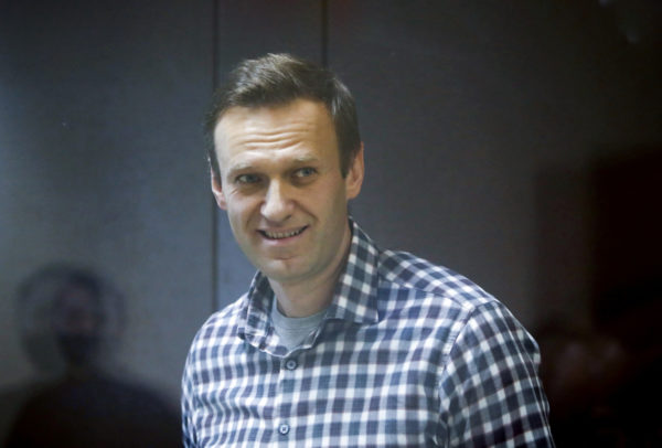 EU dice a Rusia que “habrá consecuencias” si opositor Navalny muere en la cárcel