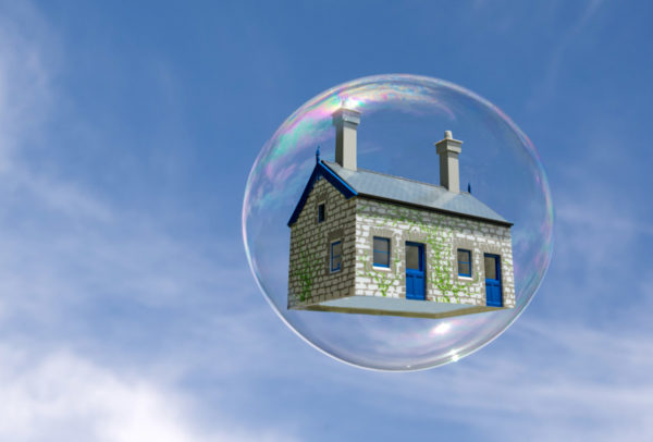 ¿Burbuja inmobiliaria? Las razones por las que los precios de vivienda suben pese a la crisis