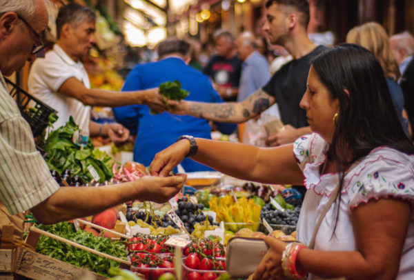 México elimina temporalmente aranceles de algunos alimentos importados para enfrentar inflación