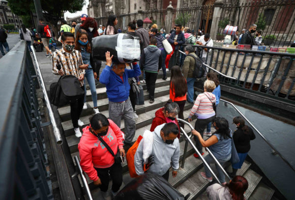 México recupera empleos perdidos a inicio de la pandemia, pero avanza informalidad